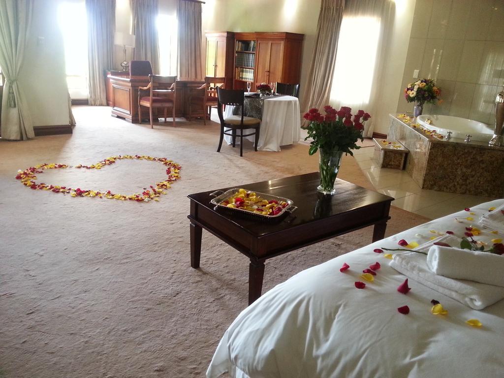 Prinshof Manor Guesthouse Преторія Екстер'єр фото